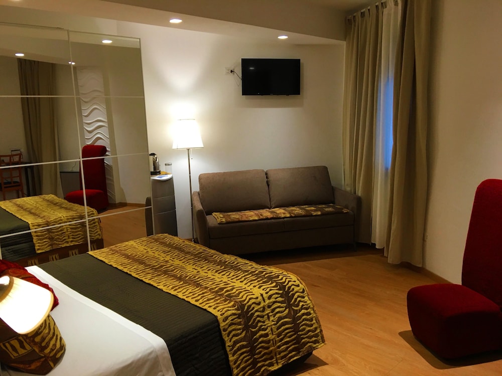hotel room