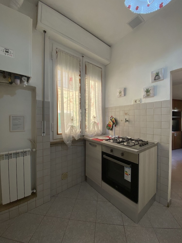 4 Beds in Acquaviva Area-rif Prate