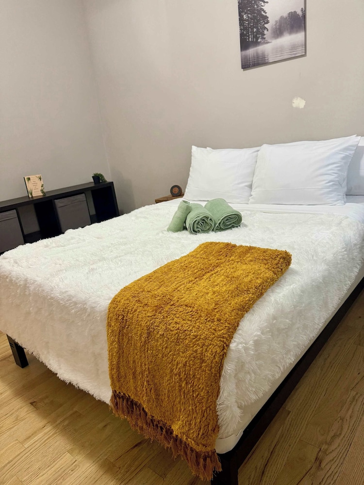 Jungle House Boutique Lofts – Downtown Columbus & Short North