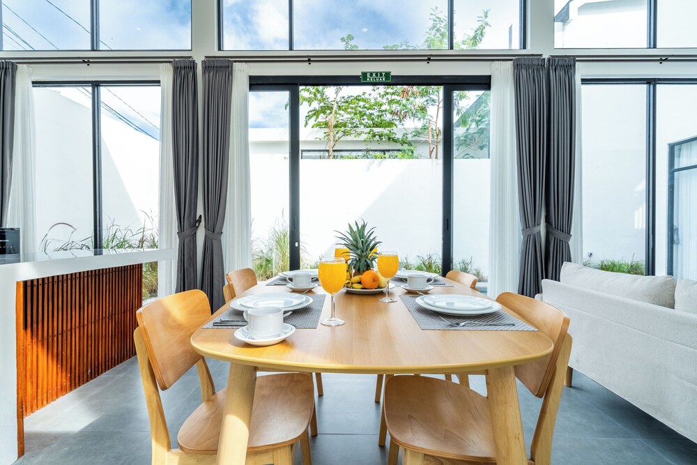 Light Way Villa in Canggu