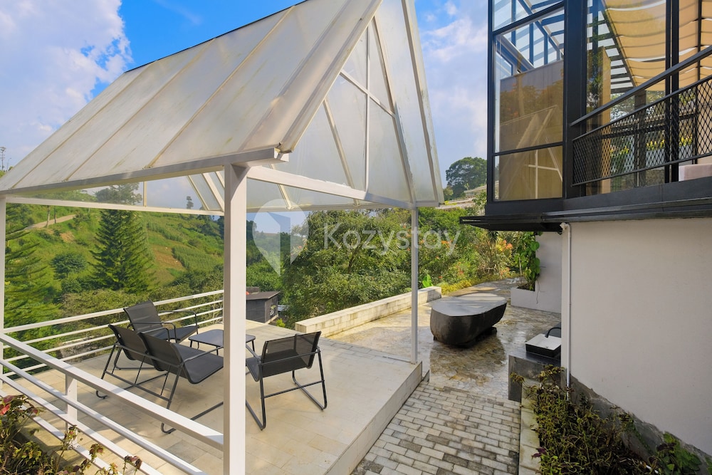 Griya Keraton Villa by Kozystay - Dago