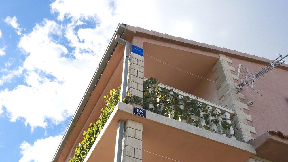 Photo 40