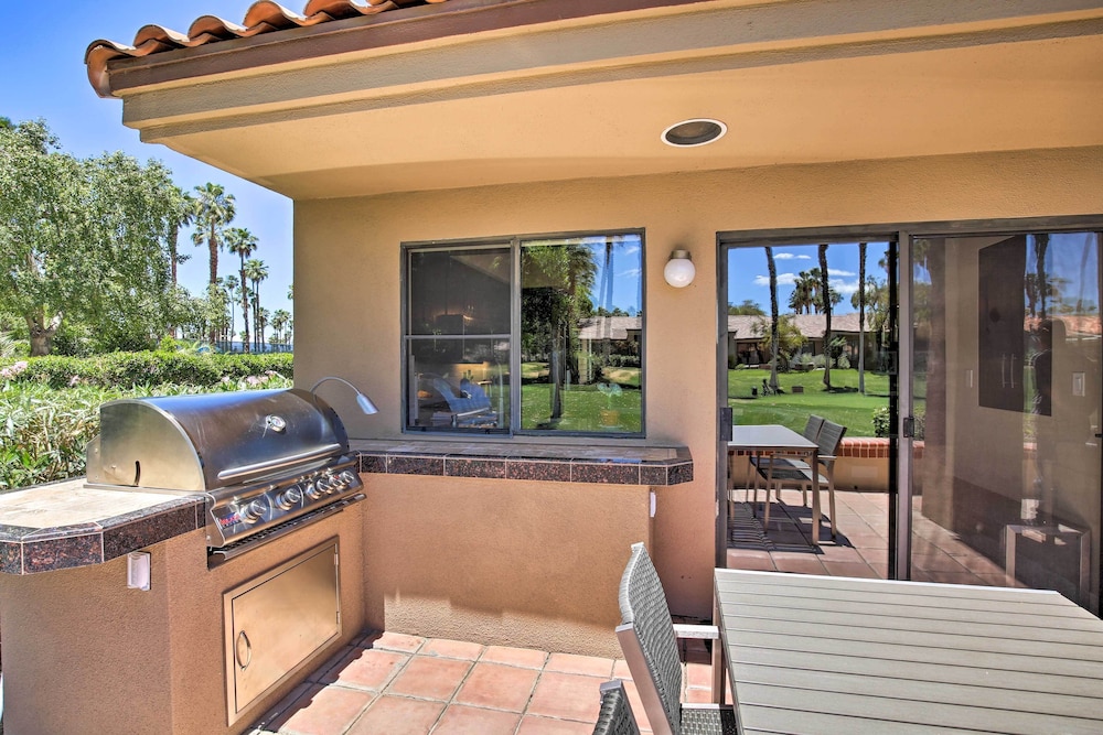 Luxury Remodeled Palm Desert Resort Condo! view 5