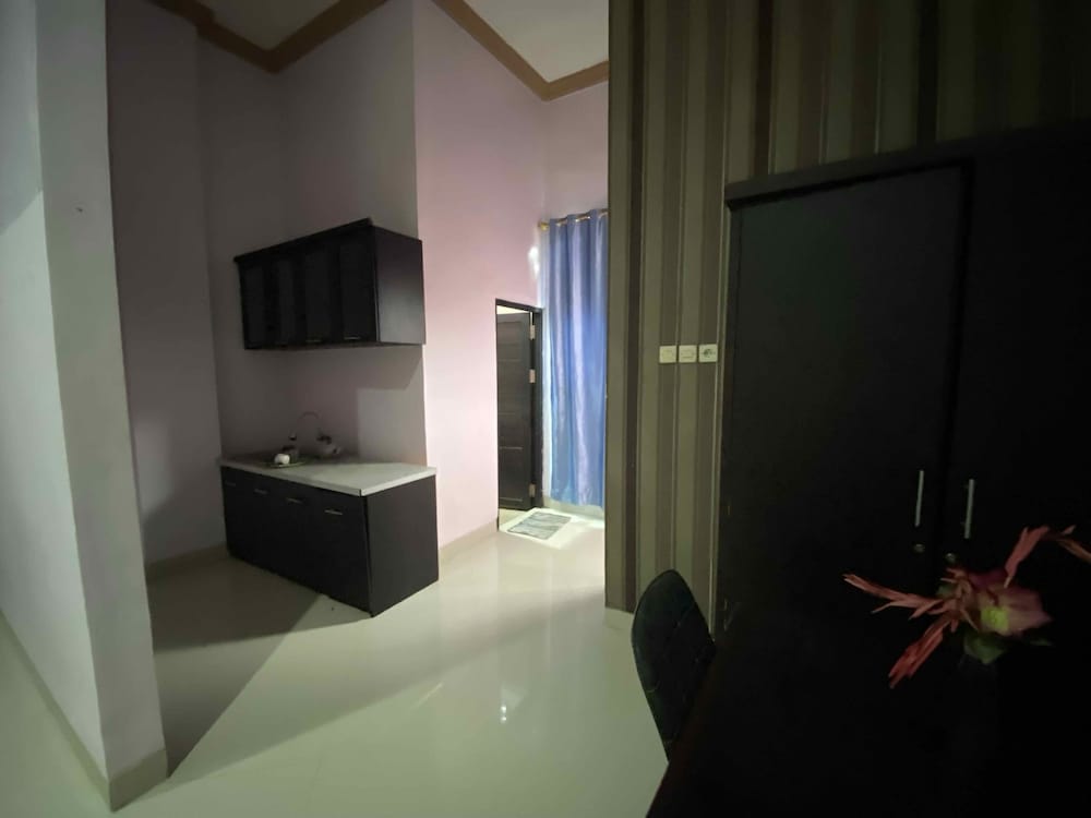 Hotel O near Universitas Palangka Raya
