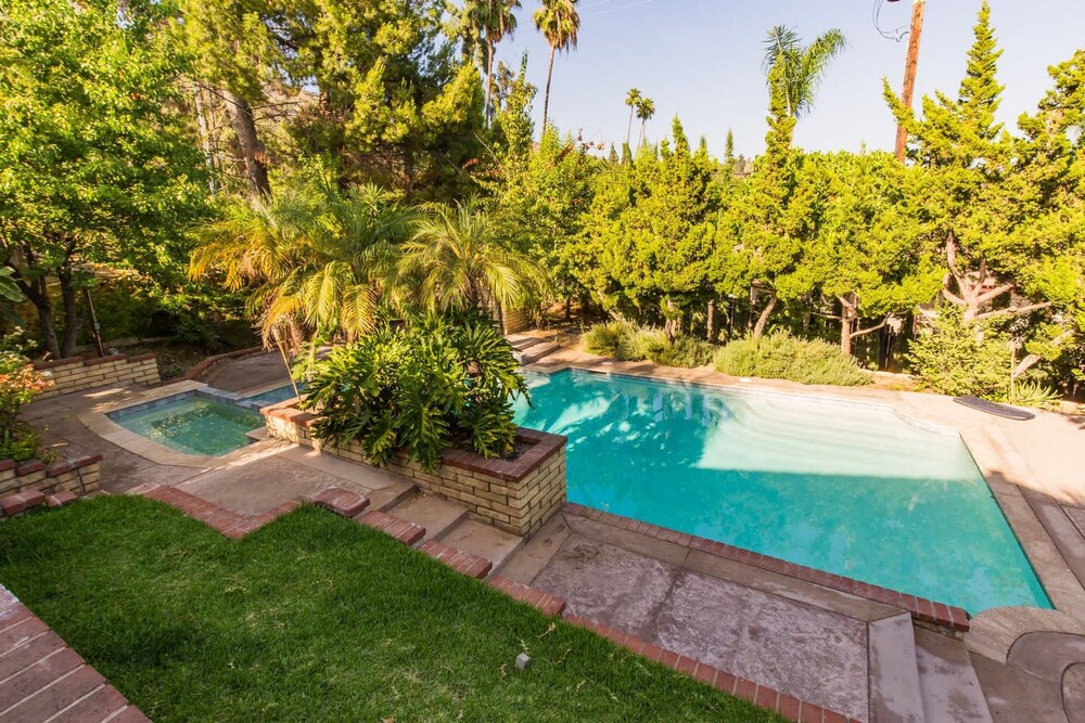 Luxury Pool Home in Glendora Foothills Retreat