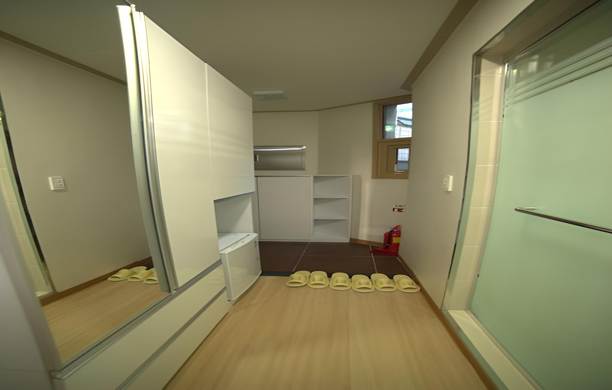 Cozybox Guesthouse
