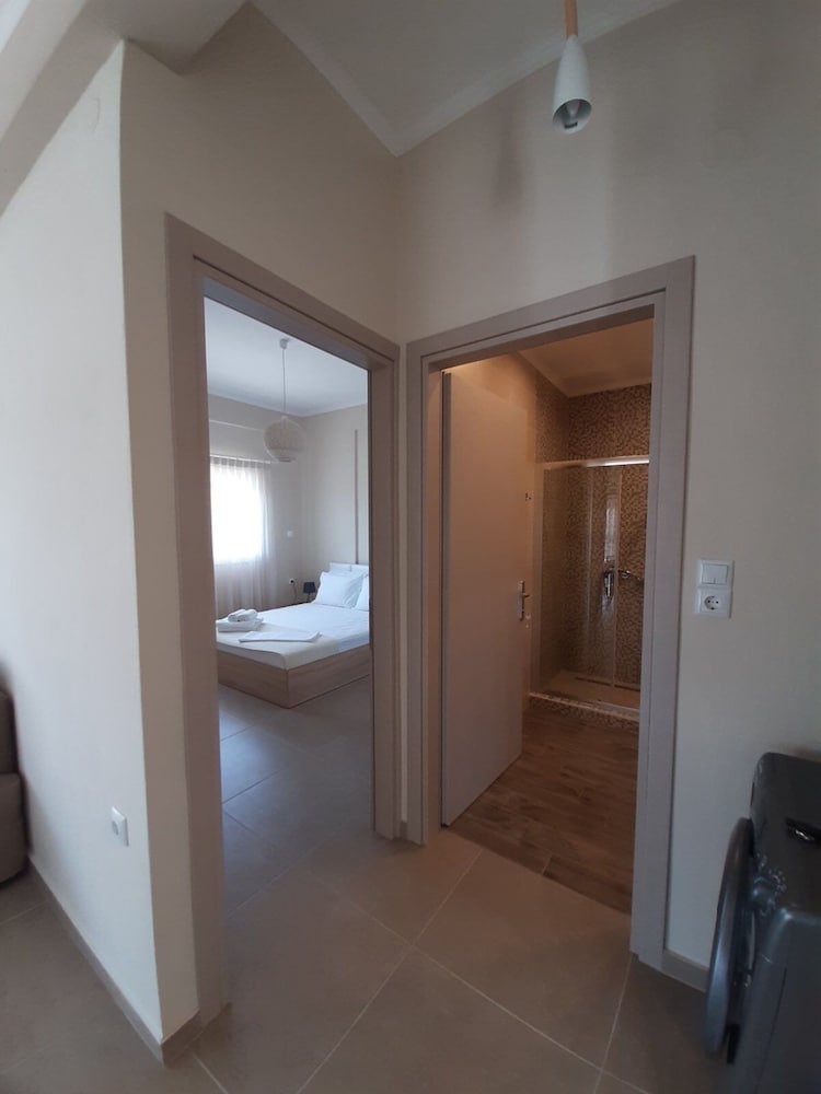 Castello Apartments
