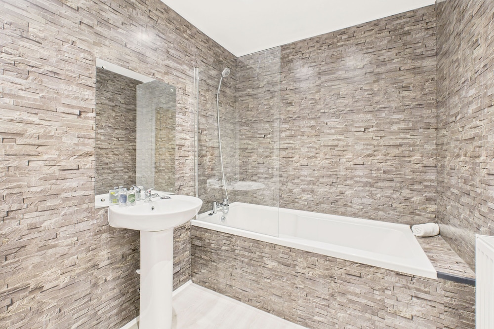 Host Stay Drummond Suite