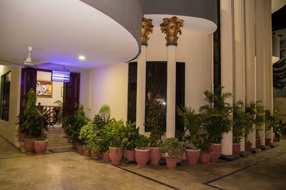 Islamabad inns