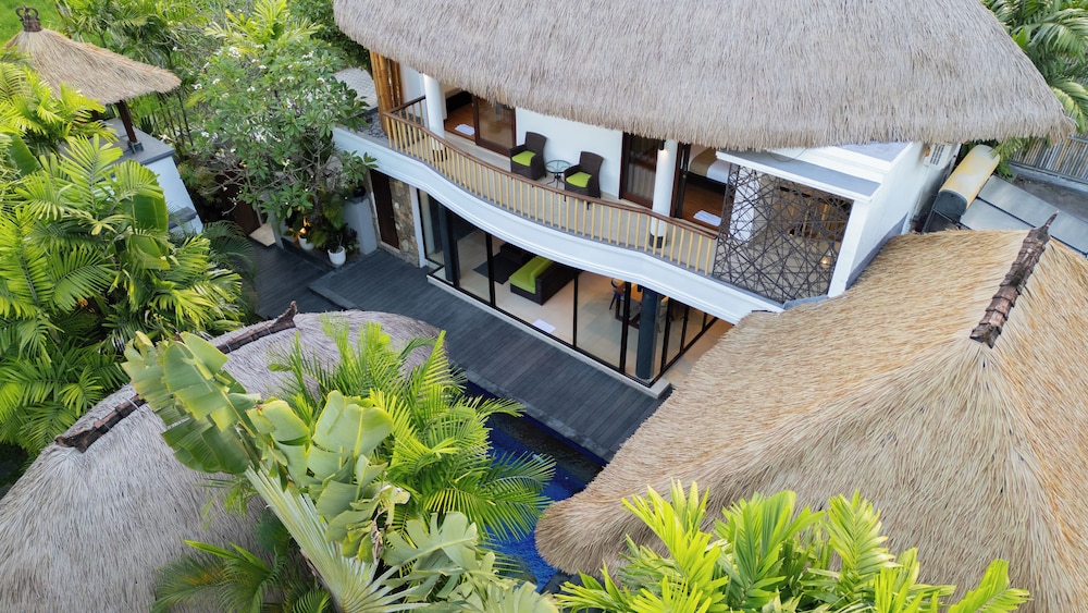 Aragreen Berawa Villa