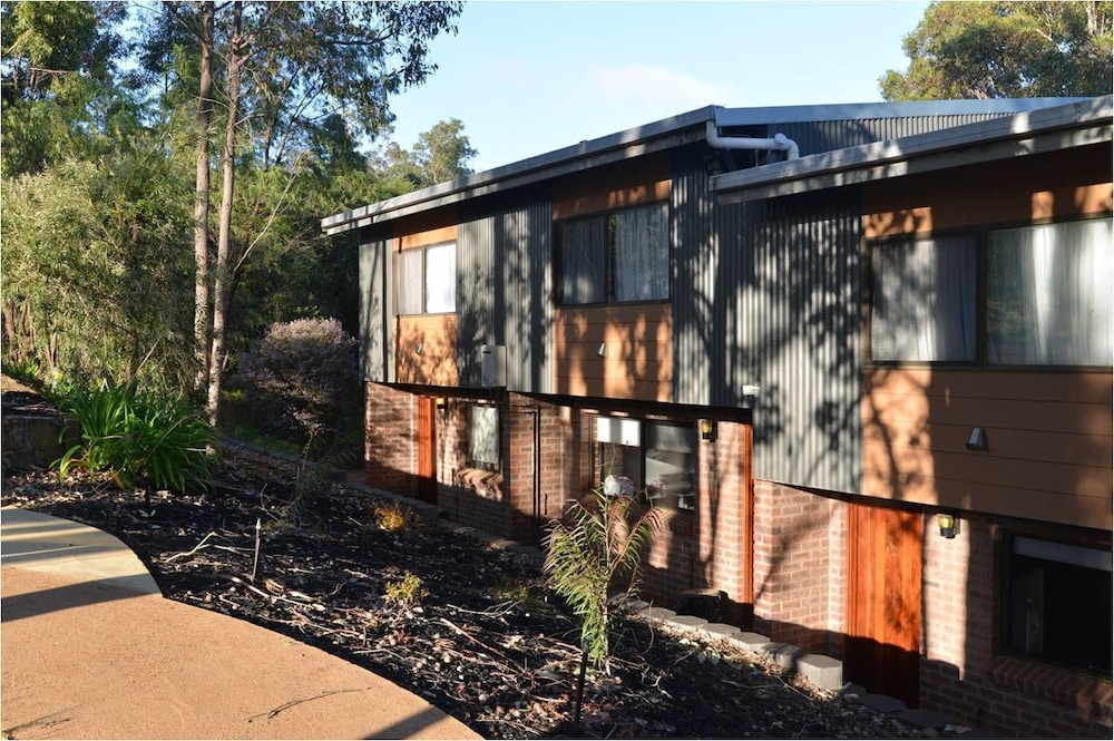 Evedon Park Bush Retreat