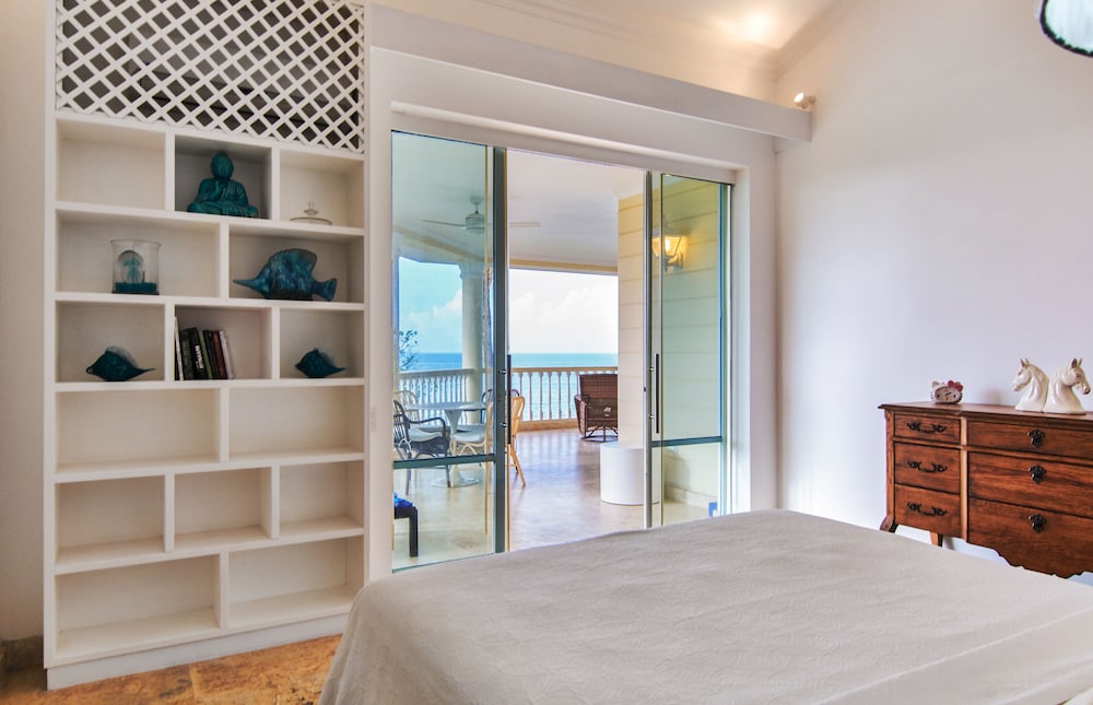 Luxury Penthouse Hispaniola Beach