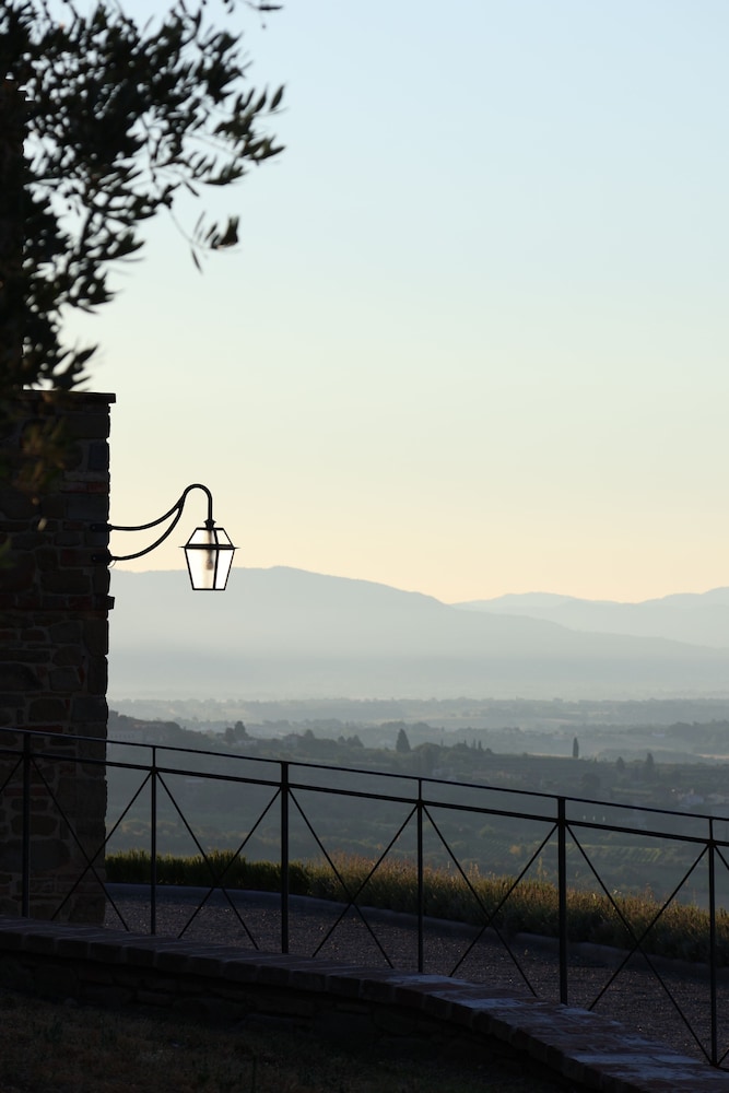 Podere Cavalbianco