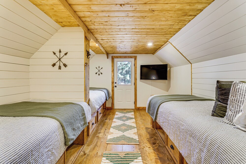 Hot Tub + Fireplace: Cozy Angel Fire A-frame Cabin