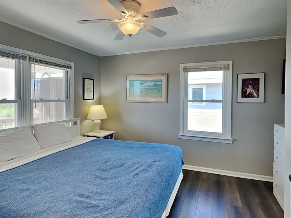 Bungalow by the Sea by Topsail Realty