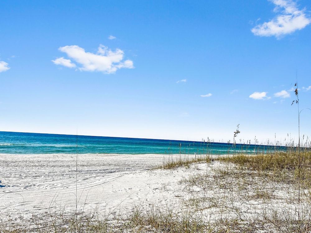Blue Palm 3 Bedroom Home