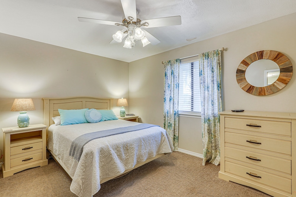 Panama City Beach Townhome w/ Resort Amenities!