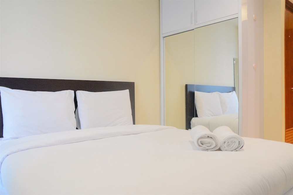 Gorgeous Studio Cinere Bellevue Apartment view 4