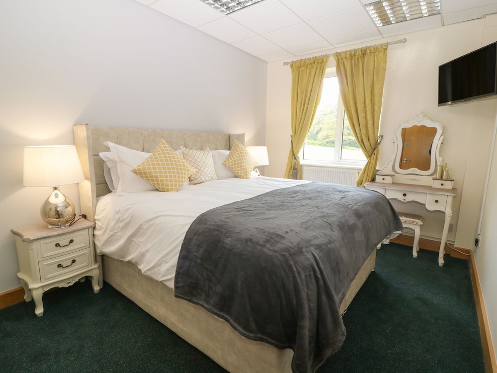 Myddelton Grange