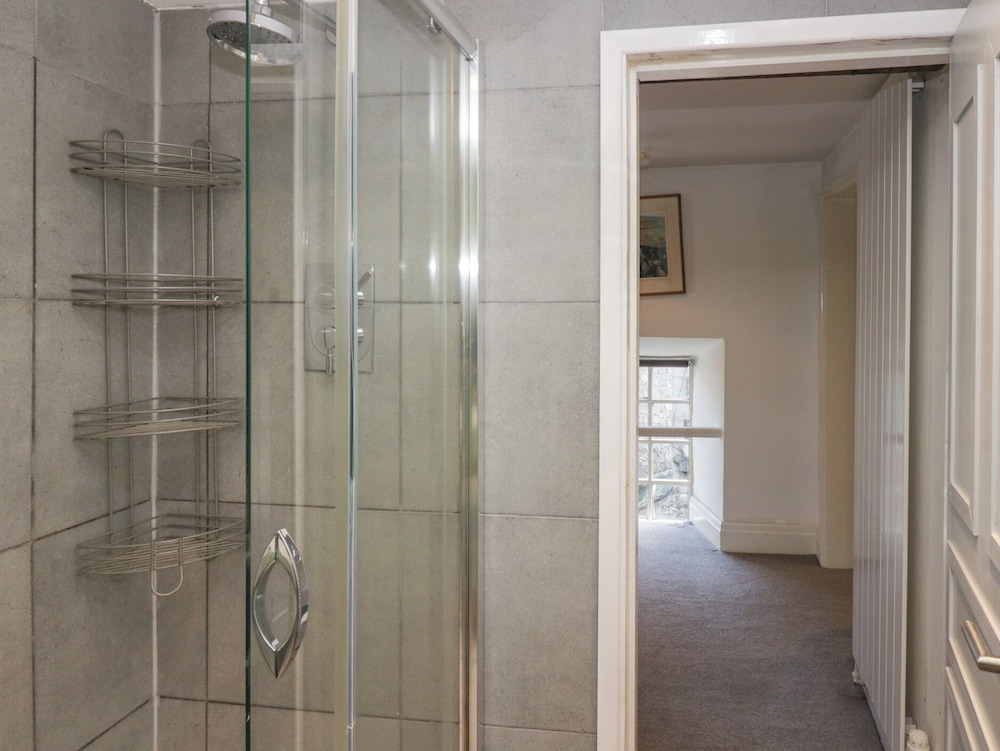 Flat 1