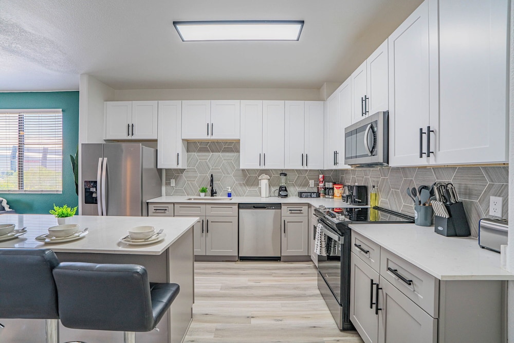 ROVE LIVING/KB - Zone Westgate