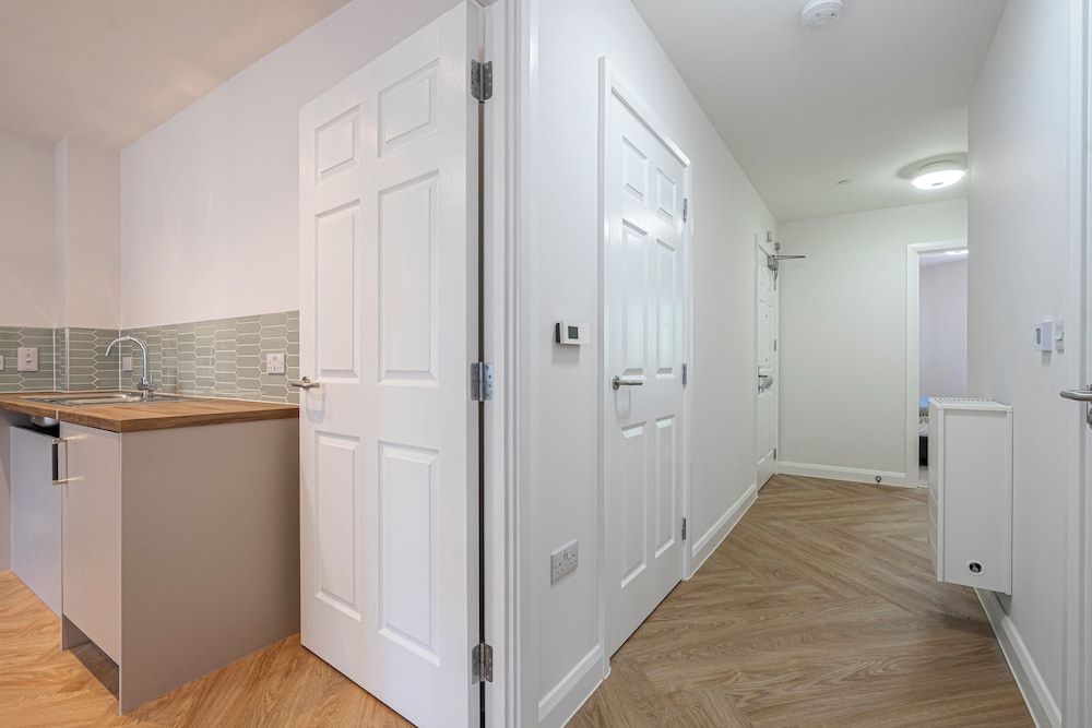 Birchgrove Christchurch 65s Apts