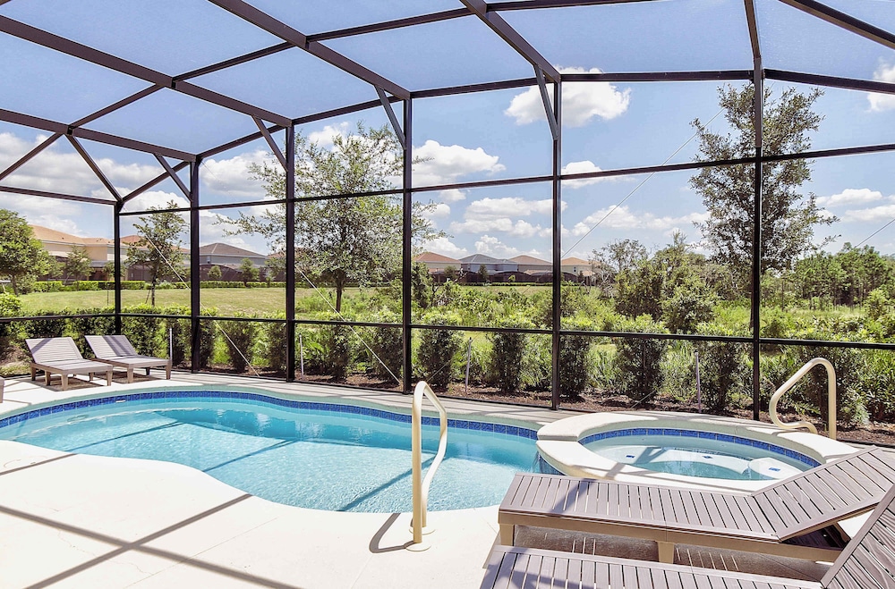 7643 Beautiful 6-bedroom Family Home With Private Pool Near Disney World