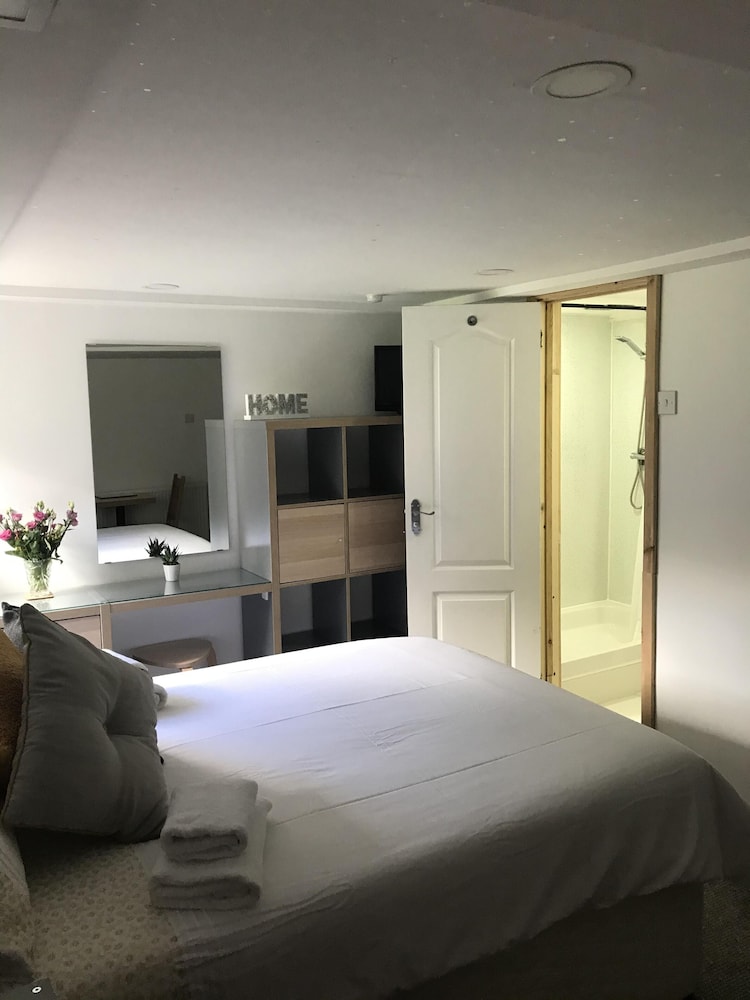 Barton Gate Farm Guesthouse