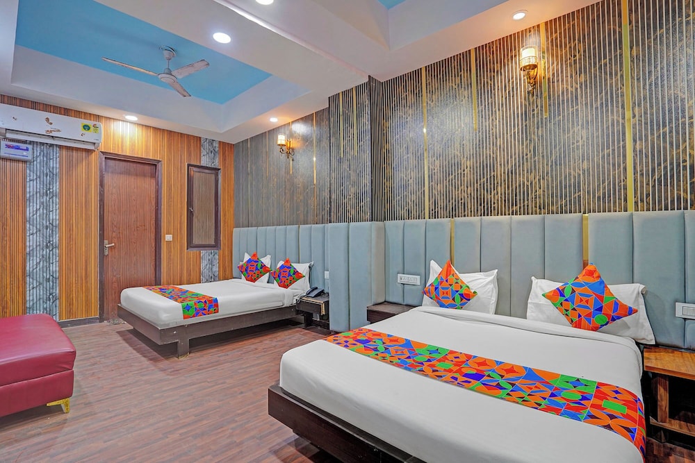 Fabhotel Pingla Residency
