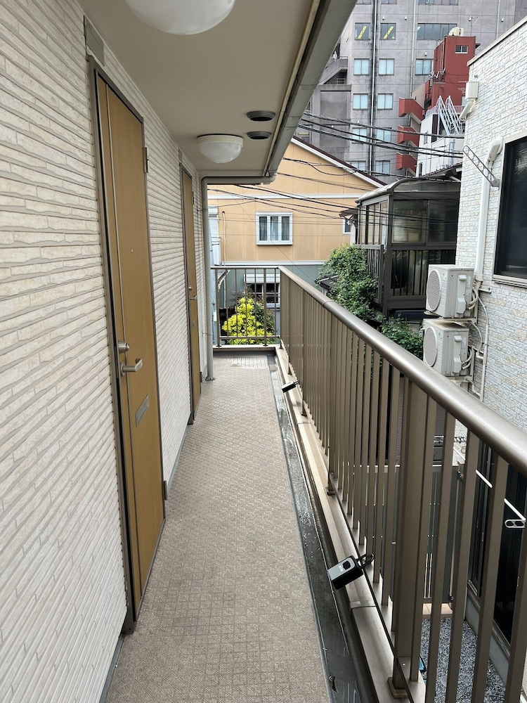 Gracious Higashi Shinjuku
