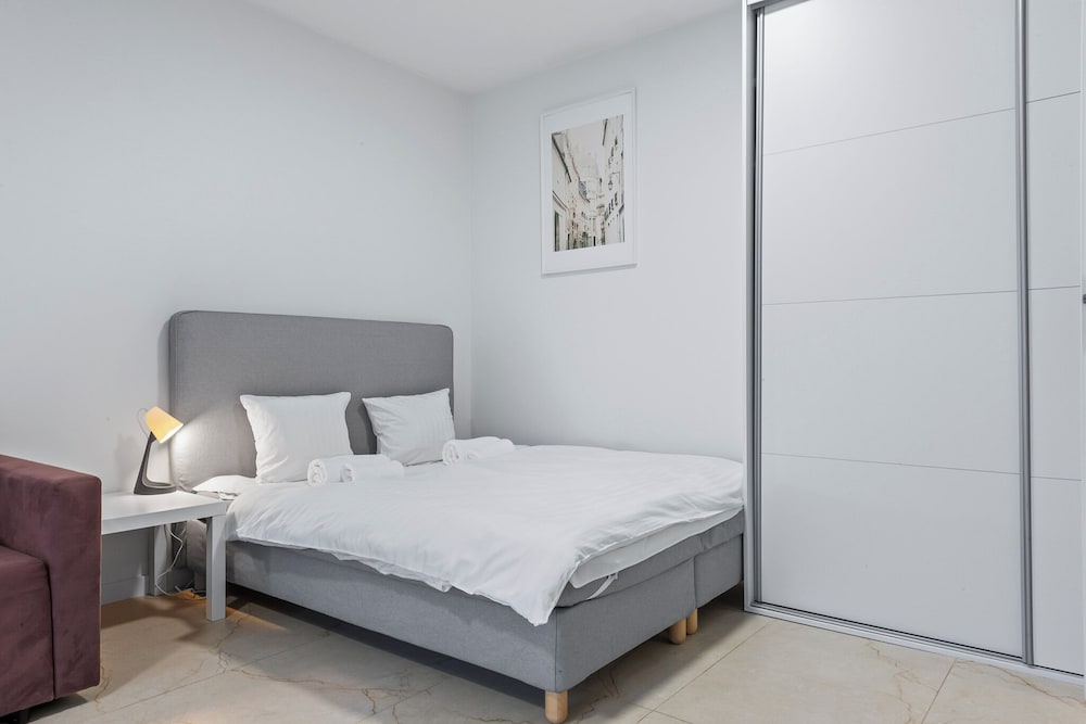 RentPlanet - Apartamenty na Pradze view 2