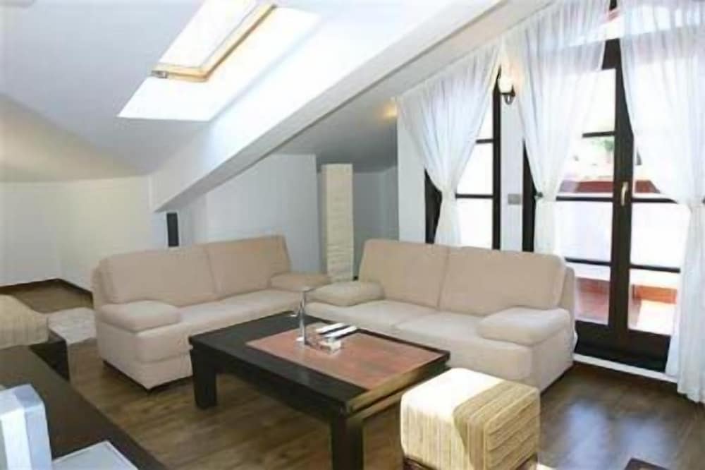 Trinity Sea Residence Nessebar