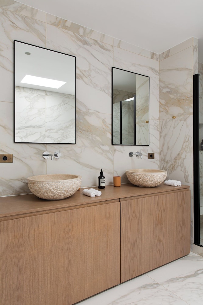 HIGHSTAY-Luxury Serviced Apartment- Arc de Triomphe