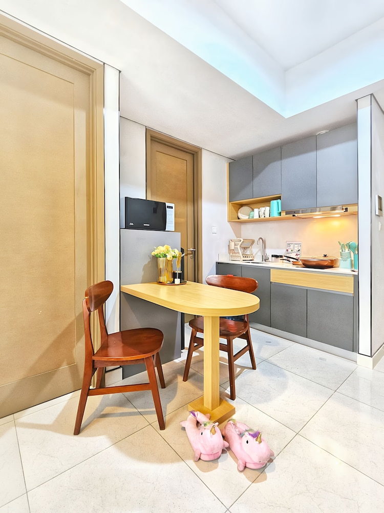 Staysanliving - Taman Anggrek Residence