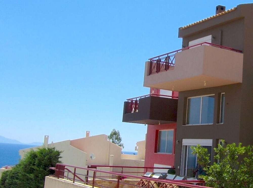 Amalia Residences