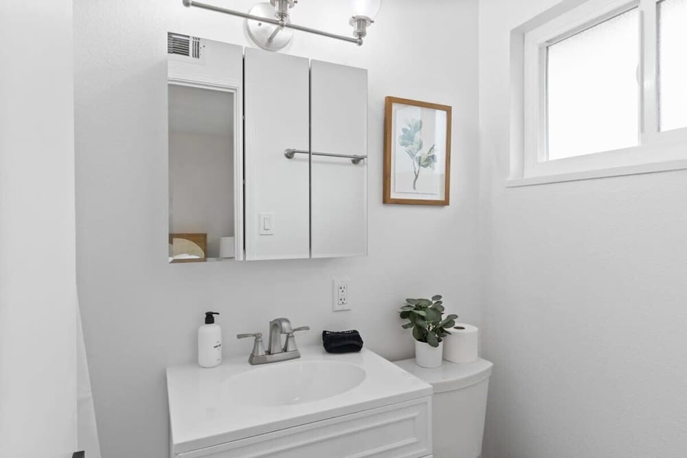@ Marbella Lane - Modern 3broasis in Siliconvalley