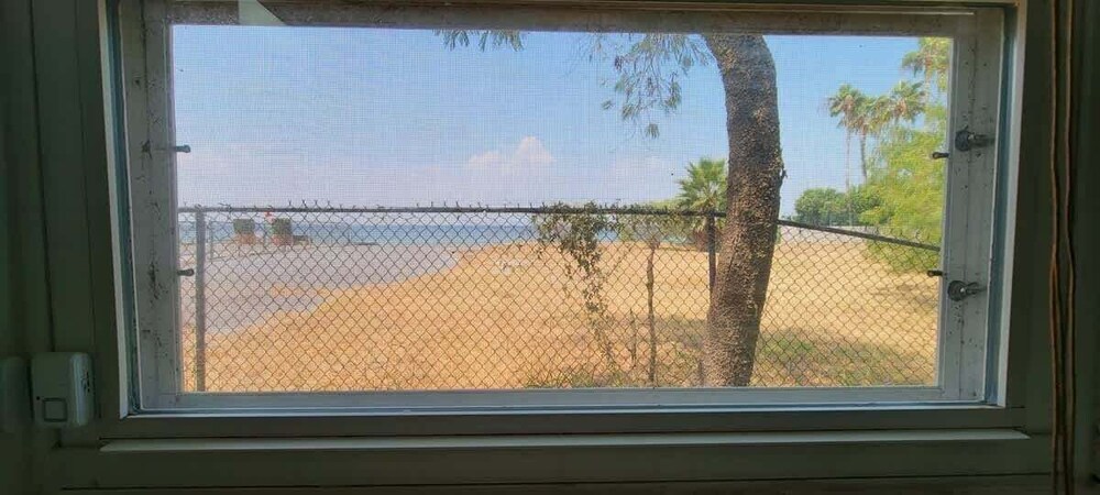 Madre Azul Bay House 3 Bedroom Home