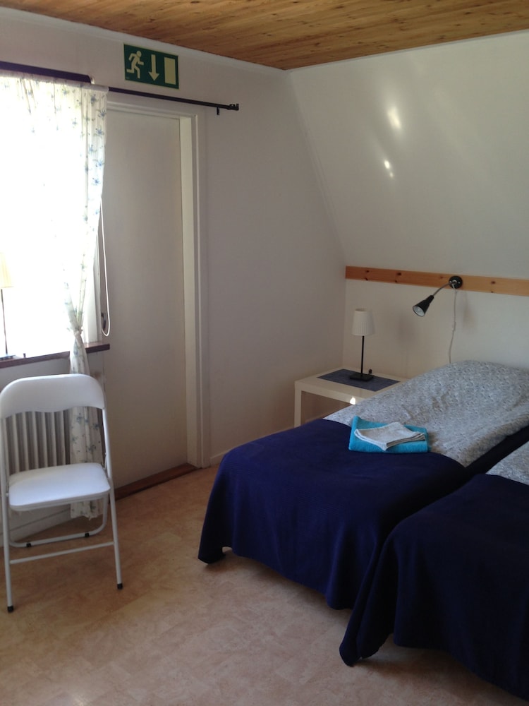 Edith & Julia Bed and Breakfast