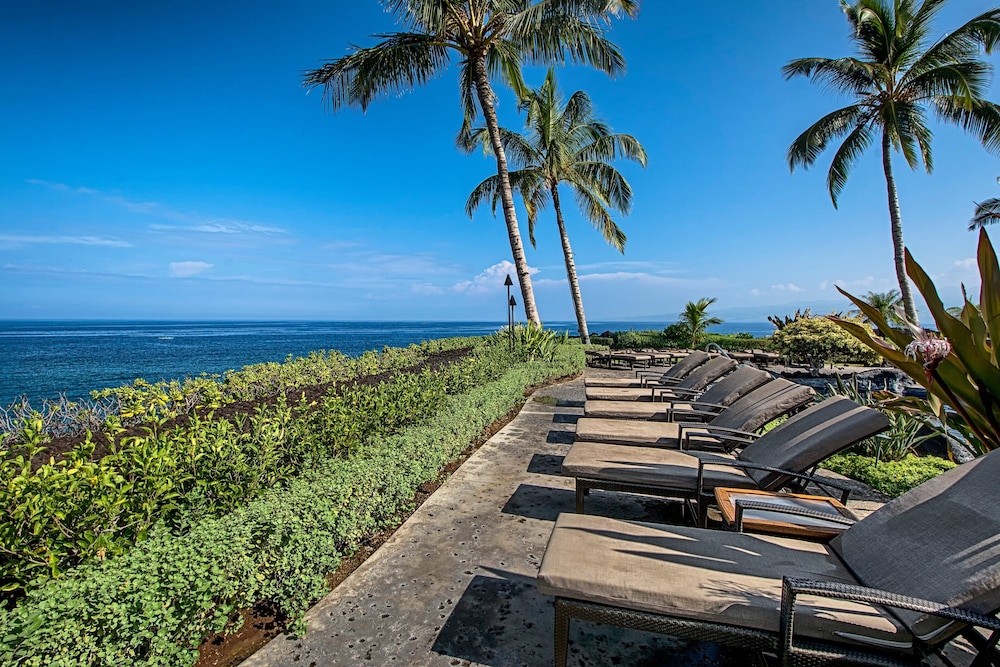 Complete Remodel Stunning Ocean Views Discount of Golf