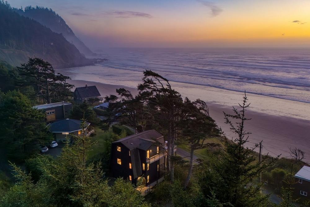 Cove Beach by Avantstay Stunning Ocean Views Designed for Groups