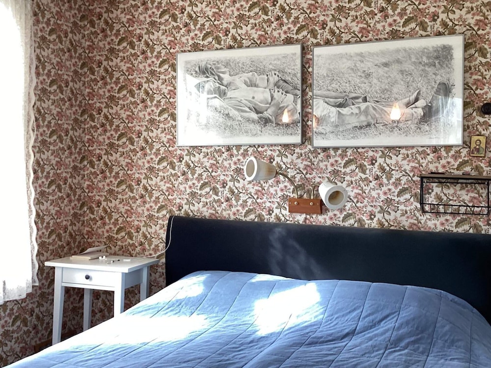 6 Person Holiday Home in Ljungsarp-by Traum view 2