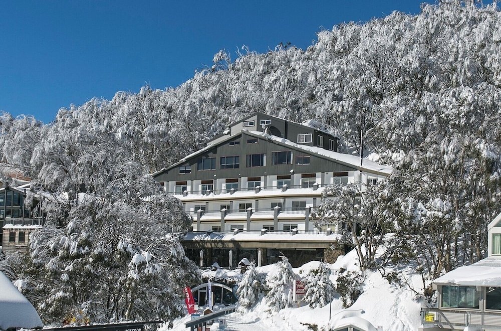 Hotel Falls Creek Hotel - Image 1