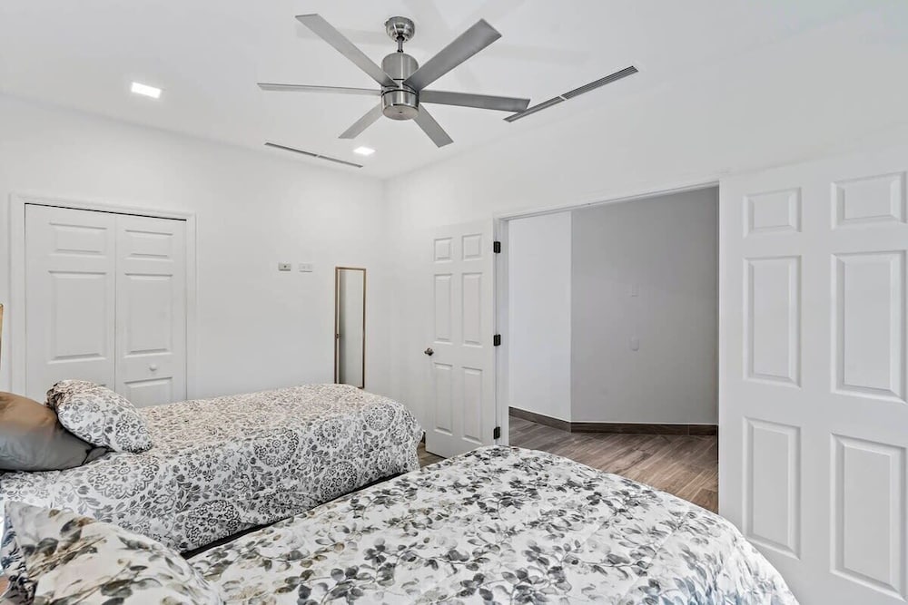 3-BD on 3rd Floor with Great Ocean View