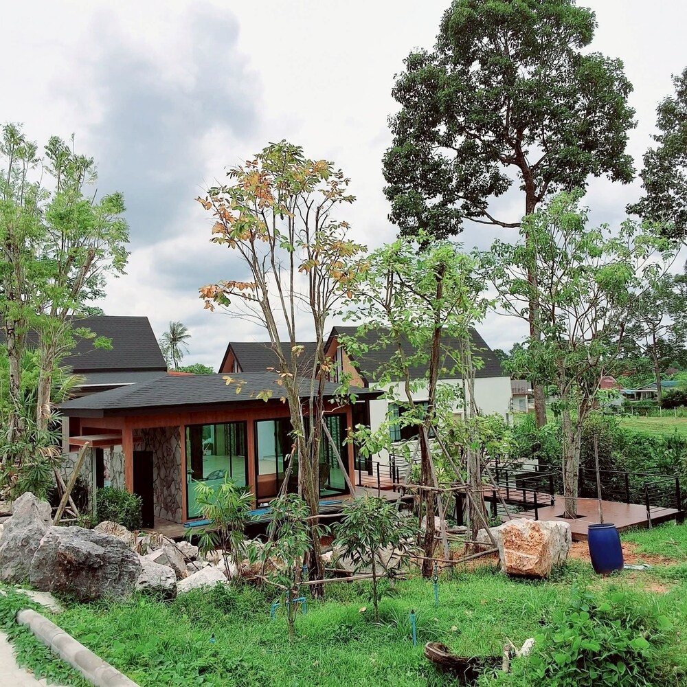 Naisuan villa
