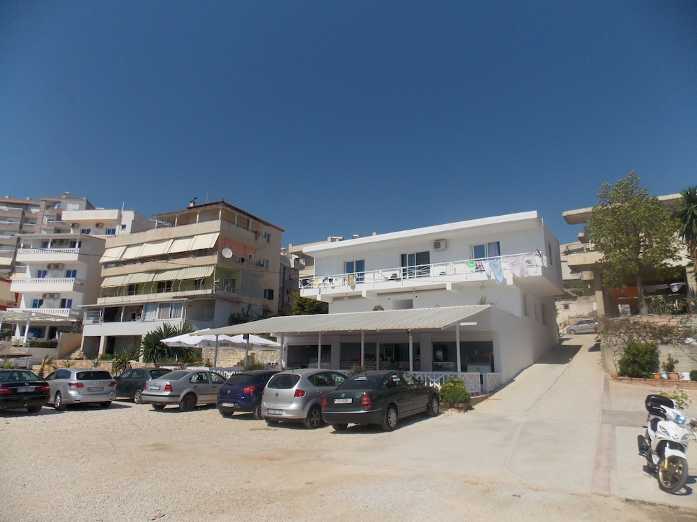 Santa Paola Hotel - In Sarandë (Kodrra)