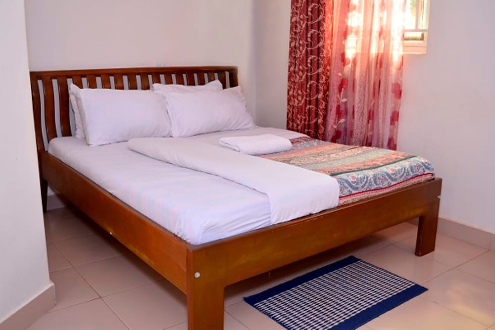 Sadrina Comfort Cottages view 3