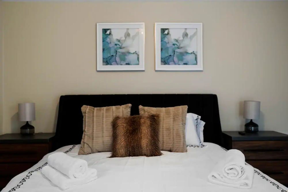 Cozy Winter Escape 1 Hr From NYC Trails Nearby