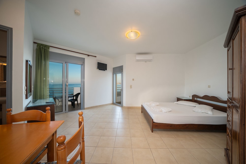 Aridas at the Beach view 2