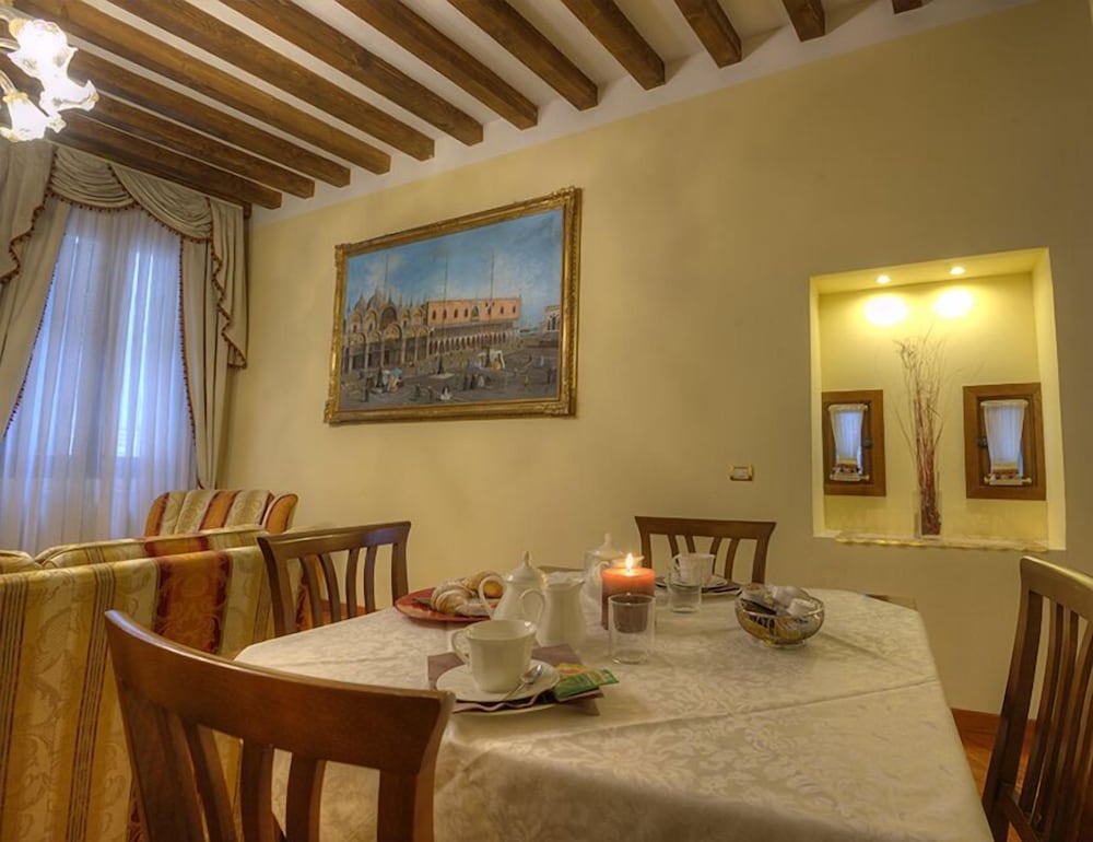 Ca' Dell'Arte Suite