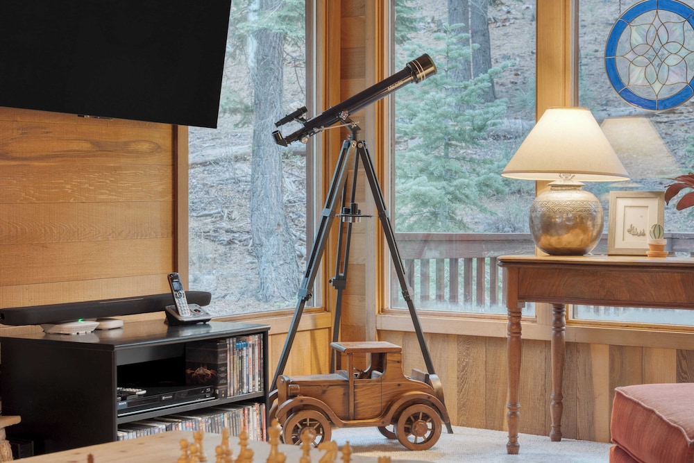 Northstar Hideaway by Avantstay 5mins to Skiing!